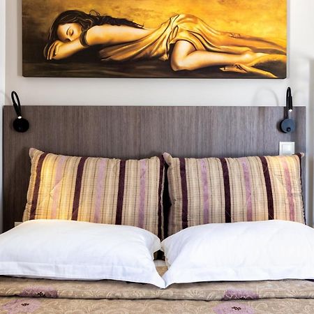 Room With Sea View Parikia  Bagian luar foto